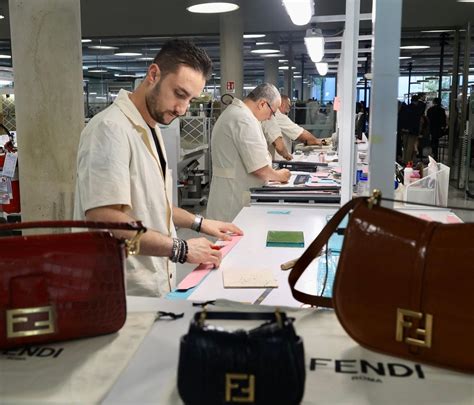 Fendi sbarca a Serravalle, 200 posti di lavoro 